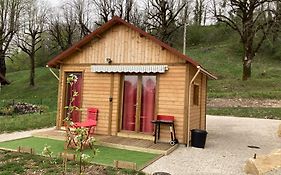 La p'tite maison bois du hérisson